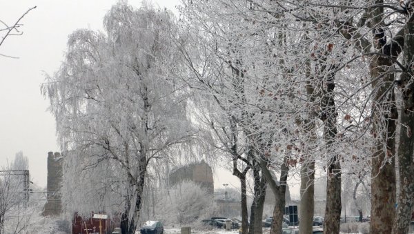 ДЕТАЉНА ВРЕМЕНСКА ПРОГНОЗА ЗА НАРЕДНЕ ДАНЕ: У овим пределима провејаваће снег ДЕТАЉНА ВРЕМЕНСКА ПРОГНОЗА ЗА НАРЕДНЕ ДАНЕ: У овим пределима провејаваће снег