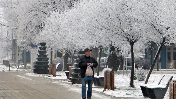 КАКВО НАС ВРЕМЕ ОЧЕКУЈЕ СЛЕДЕЋЕ НЕДЕЉЕ? Снег, 18 степени, па опет снег и још једна опасна појава