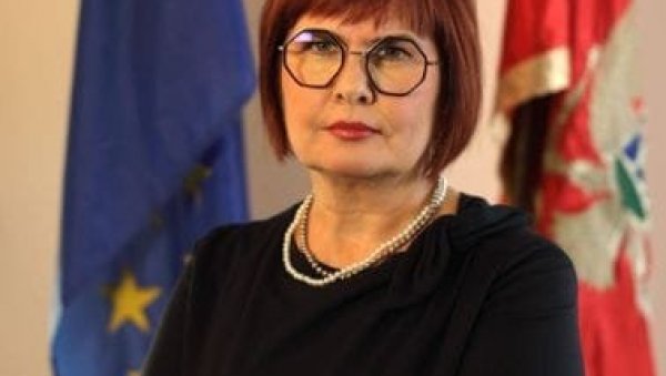 ФУНКЦИЈА ДА СЕ НЕ ОГРАНИЧАВА МАНДАТИМА: Ово је став заступнице Црне Горе у Стразбуру ФУНКЦИЈА ДА СЕ НЕ ОГРАНИЧАВА МАНДАТИМА: Ово је став заступнице Црне Горе у Стразбуру