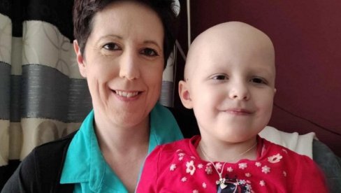 DANIJELI 429 KOLEGA DALO SLOBODNE DANE: Ćerkica joj bila teško bolesna, godinama nije morala da se vrati na posao (FOTO) DANIJELI 429 KOLEGA DALO SLOBODNE DANE: Ćerkica joj bila teško bolesna, godinama nije morala da se vrati na posao (FOTO)