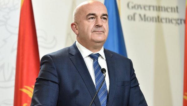 НОВИМ ЗАКОНИМА О ОРГАНСКОЈ ПРОИЗВОДЊИ Министар Јанковић: Идемо ка затварању поглавља 11 НОВИМ ЗАКОНИМА О ОРГАНСКОЈ ПРОИЗВОДЊИ Министар Јанковић: Идемо ка затварању поглавља 11
