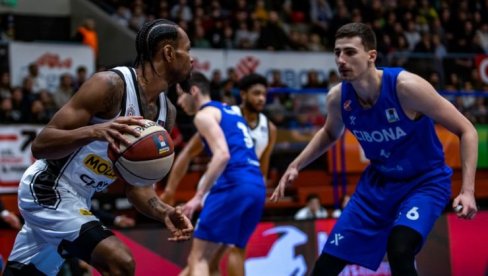 NOVI PREOKRET CRNO-BELIH! Partizan pokorio i Zagreb, Cibona ličila na Makabi - prošla kao on NOVI PREOKRET CRNO-BELIH! Partizan pokorio i Zagreb, Cibona ličila na Makabi - prošla kao on