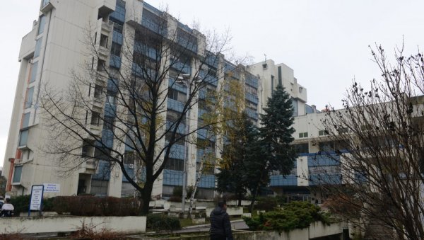 БРОЈКЕ У ПАДУ: Седмична ковид статистика на територији Краљева БРОЈКЕ У ПАДУ: Седмична ковид статистика на територији Краљева