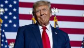 ТРАМП ДОНЕО ПРОМЕНУ КАО НИКО ПРЕ: Именовао најмлађег портпарола Беле куће свих времена ТРАМП ДОНЕО ПРОМЕНУ КАО НИКО ПРЕ: Именовао најмлађег портпарола Беле куће свих времена
