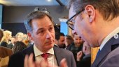 VUČIĆ I DE KRO U DAVOSU: Bilateralni odnosi i put srbije ka EU