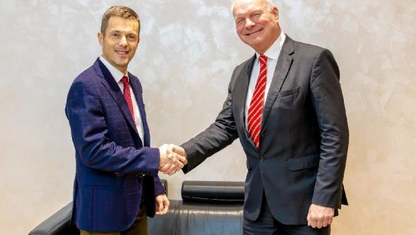 РУДНА БОГАДСТВА НЕДОВОЉНО ИСКОРИШЋЕНА: Тржиште у Црној Гори и геополитичке промене РУДНА БОГАДСТВА НЕДОВОЉНО ИСКОРИШЋЕНА: Тржиште у Црној Гори и геополитичке промене