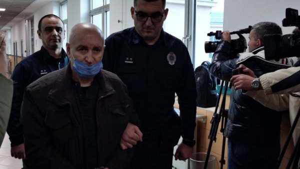 ЏОНИЋУ ПОТВРЂЕНА ДОЖИВОТНА РОБИЈА: Kажњен за убиство трочлане породице ЏОНИЋУ ПОТВРЂЕНА ДОЖИВОТНА РОБИЈА: Kажњен за убиство трочлане породице