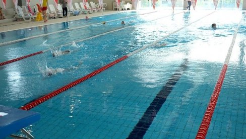 ŠESTA GODINA REALIZACIJE PROJEKTA SREMSKA MITROVICA, GRAD BEZ NEPLIVAČA: I deca sa sela kao ribe u vodi ŠESTA GODINA REALIZACIJE PROJEKTA SREMSKA MITROVICA, GRAD BEZ NEPLIVAČA: I deca sa sela kao ribe u vodi