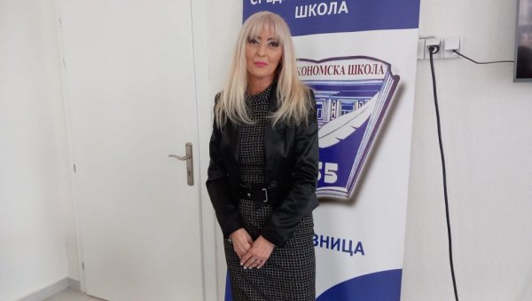 ДА СЕ ЧУЈУ ВИЗИЈЕ И ЛОКАЛНИХ САМОУПРАВА: У Средњој економској школи у Лозници одржан скуп о планирању уписа ДА СЕ ЧУЈУ ВИЗИЈЕ И ЛОКАЛНИХ САМОУПРАВА: У Средњој економској школи у Лозници одржан скуп о планирању уписа