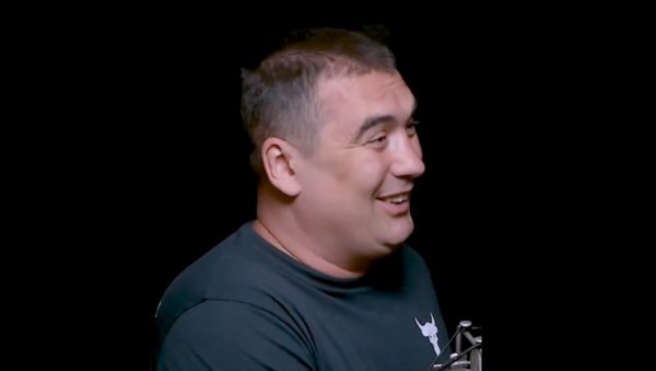 МИ ИМАМО ЈЕДАН ЖИВОТ... Дејан Милојевић је умро, а сви сада деле ове његове речи (ВИДЕО) МИ ИМАМО ЈЕДАН ЖИВОТ... Дејан Милојевић је умро, а сви сада деле ове његове речи (ВИДЕО)