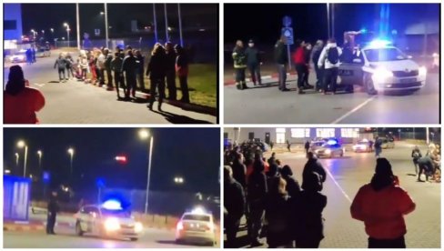 I POLICIJA PREVOZILA OTROVANE: Prvi snimci iz farbike u Aleksincu, pomoć lekara tražilo 50 ljudi (VIDEO) I POLICIJA PREVOZILA OTROVANE: Prvi snimci iz farbike u Aleksincu, pomoć lekara tražilo 50 ljudi (VIDEO)