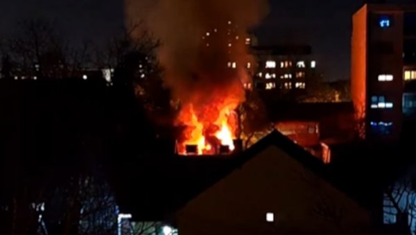 ЗАПАЛИО СЕ ПЕЛЕТ У ОДВОЈЕНОЈ КОТЛАРНИЦИ У КУЋИ: Детаљи пожара у Земуну, ватрогасци брзо реаговали (ВИДЕО) ЗАПАЛИО СЕ ПЕЛЕТ У ОДВОЈЕНОЈ КОТЛАРНИЦИ У КУЋИ: Детаљи пожара у Земуну, ватрогасци брзо реаговали (ВИДЕО)