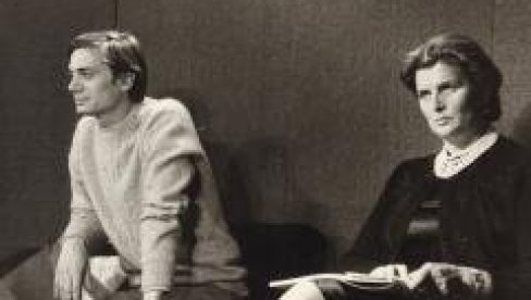 TAJANSTVENA SILA EPOHE: Multimedijalna instalacija povodom veka od rođenja Mire Trailović (1924-1989) TAJANSTVENA SILA EPOHE: Multimedijalna instalacija povodom veka od rođenja Mire Trailović (1924-1989)