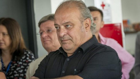 Novi glavni i odgovorni urednik NIN-a Aleksandar Timofejev Novi glavni i odgovorni urednik NIN-a Aleksandar Timofejev
