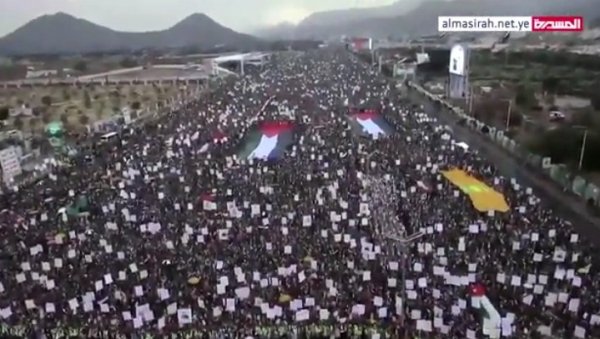 АМЕРИКА ЈЕ МАЈКА ТЕРОРИЗМА Величанствен митинг у Јемену (ВИДЕО) АМЕРИКА ЈЕ МАЈКА ТЕРОРИЗМА Величанствен митинг у Јемену (ВИДЕО)