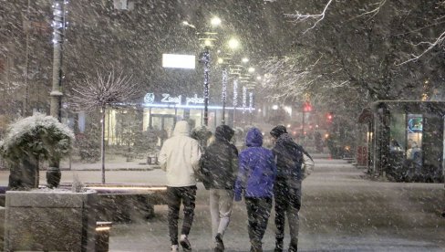 HOĆE LI NAM MART DONETI KOJU PAHULJU SNEGA? Najtopliji februar ikada na izmaku, evo šta možemo očekivati u narednim danima