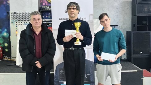 MEMORIJAL „ALEKSANDAR ACA STOJANOVIĆ“: Pobednik šahovskog turnira Rus Dvališvili (FOTO) MEMORIJAL „ALEKSANDAR ACA STOJANOVIĆ“: Pobednik šahovskog turnira Rus Dvališvili (FOTO)