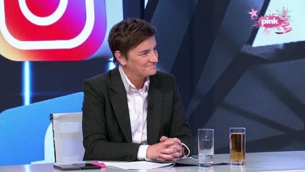 БРНАБИЋ У ХИТ ТВИТУ О ПЛАНУ СРБИЈА ЕКСПО 2027 - СКОК У БУДУЋНОСТ: Очекујем Владу у пуном мандату и БДП од 100 милијради евра БРНАБИЋ У ХИТ ТВИТУ О ПЛАНУ СРБИЈА ЕКСПО 2027 - СКОК У БУДУЋНОСТ: Очекујем Владу у пуном мандату и БДП од 100 милијради евра