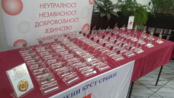 ПОЗИВ ХУМАНИМА: Сутра две акције давања крви у Костолцу ПОЗИВ ХУМАНИМА: Сутра две акције давања крви у Костолцу