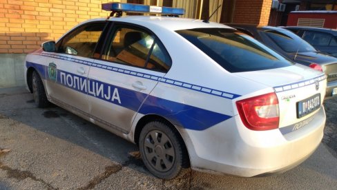 PRETUKAO ČOVEKA NA AUTO-PUTU: Po nalogu Tužilaštva uhapšen osumnjičeni za napad PRETUKAO ČOVEKA NA AUTO-PUTU: Po nalogu Tužilaštva uhapšen osumnjičeni za napad