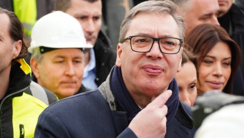 VUČIĆ O PISANJU CRNOGORSKIH VIJESTI: Ne znam kako ih ne mrzi da lažu, moj brat nikada u životu nije otišao u lov VUČIĆ O PISANJU CRNOGORSKIH VIJESTI: Ne znam kako ih ne mrzi da lažu, moj brat nikada u životu nije otišao u lov