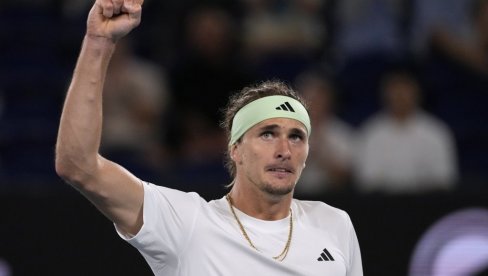 ĐOKOVIĆ OSTAJE BROJ JEDAN: Zverev poslao kući Alkaraza, pa poručio: Svi smo mi od krvi i mesa! ĐOKOVIĆ OSTAJE BROJ JEDAN: Zverev poslao kući Alkaraza, pa poručio: Svi smo mi od krvi i mesa!