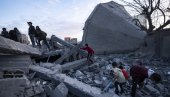 DECA UMIRU ZBOG NEDOSTATKA MLEKA Hamas upozorio da su Palestinci u Pojasu Gaze u situaciji totalne gladi