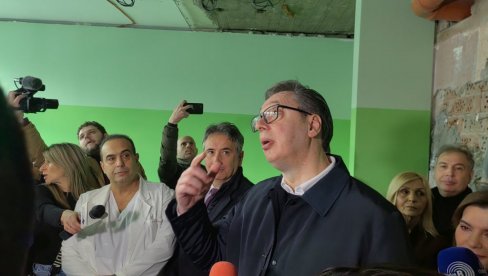 VUČIĆ: Pokušaćemo da sredimo ili rekonstruišemo sva porodilišta u naredne tri godine VUČIĆ: Pokušaćemo da sredimo ili rekonstruišemo sva porodilišta u naredne tri godine