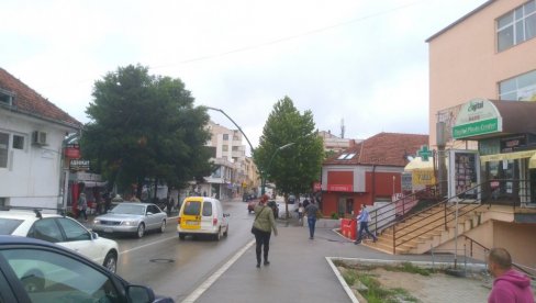 PETROVAC NA MLAVI: Svetosavski turnir u badmintonu za osnovce i srednjoškolce PETROVAC NA MLAVI: Svetosavski turnir u badmintonu za osnovce i srednjoškolce