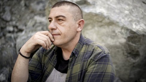 ОБЈАВЉЕН ДОБИТНИК: НИН-ова награда припала роману Послије забаве Стеве Грабовца ОБЈАВЉЕН ДОБИТНИК: НИН-ова награда припала роману Послије забаве Стеве Грабовца