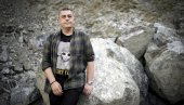 ПОСЛЕ ЛОГОРА КРОЗ ЉУБАВ УЧИШ ДА ЖИВИШ: Писац Стево Грабовац о књизи “Послије забаве” ПОСЛЕ ЛОГОРА КРОЗ ЉУБАВ УЧИШ ДА ЖИВИШ: Писац Стево Грабовац о књизи “Послије забаве”