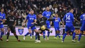 DUŠAN VLAHOVIĆ JE U STRAŠNOJ FORMI: Srbin nastavio seriju golova za Juventus (VIDEO) DUŠAN VLAHOVIĆ JE U STRAŠNOJ FORMI: Srbin nastavio seriju golova za Juventus (VIDEO)