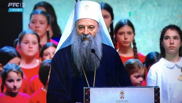 У САВИНИМ РУКАМА ЈЕ НАШ КОМПАС И НАШ ОРИЈЕНТИР: Патријарх Порфирије на Светосавској академиији у Београду У САВИНИМ РУКАМА ЈЕ НАШ КОМПАС И НАШ ОРИЈЕНТИР: Патријарх Порфирије на Светосавској академиији у Београду
