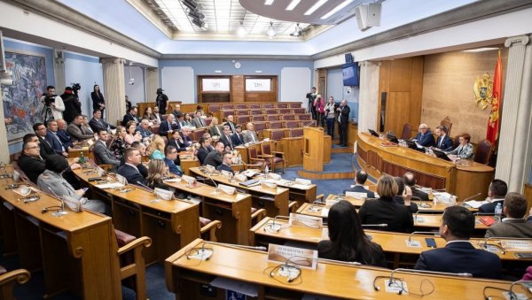 ЧЕСТИТАМО НА ИЗГЛАСАВАЊУ ИСТОРИЈСКЕ РЕЗОЛУЦИЈЕ: Удружење Васојевића у Београду честитало Скупштини Црне Горе