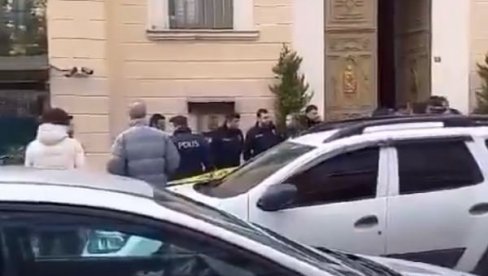 PRVI SNIMCI SA LICA MESTA: Teroristički napad na crkvu u Istanbulu (VIDEO) PRVI SNIMCI SA LICA MESTA: Teroristički napad na crkvu u Istanbulu (VIDEO)