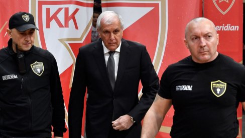 TARGETIRATI JEDNOG IGRAČA... Željko Obradović i reakcija na agresivnost Zeka Ledeja na derbiju, a kako je tek opisao Zvezdinu pobedu! TARGETIRATI JEDNOG IGRAČA... Željko Obradović i reakcija na agresivnost Zeka Ledeja na derbiju, a kako je tek opisao Zvezdinu pobedu!