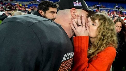 RADOVALA SE I TEJLOR SVIFT: Poznato ko će se boriti u čuvenom Superbolu NFL lige RADOVALA SE I TEJLOR SVIFT: Poznato ko će se boriti u čuvenom Superbolu NFL lige