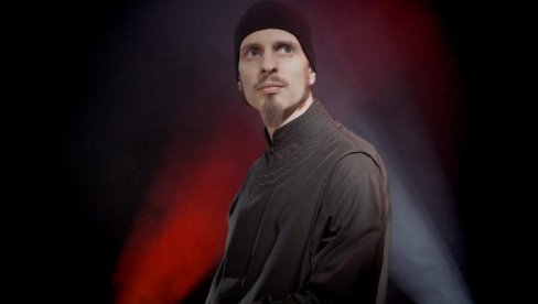 UZ MUZIKU SMO BLIŽI BOGU: Ruski pijanista Monah Avel u martu u Beogradu UZ MUZIKU SMO BLIŽI BOGU: Ruski pijanista Monah Avel u martu u Beogradu
