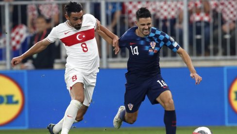 HAJDUK SE NE ŠALI: Posle Perišića, splitski klub angažovao još jedno zvučno pojačanje HAJDUK SE NE ŠALI: Posle Perišića, splitski klub angažovao još jedno zvučno pojačanje