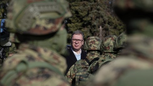 ВУЧИЋ: Ако немате довољно снажну војску, нећете имати ни земљу, нећете имати ни државу ВУЧИЋ: Ако немате довољно снажну војску, нећете имати ни земљу, нећете имати ни државу