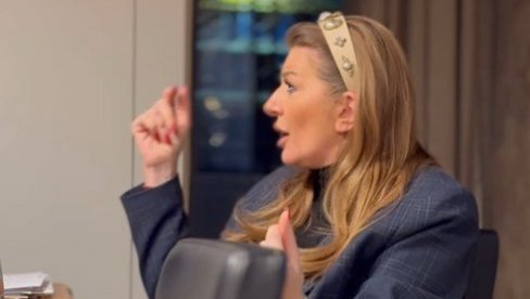POJAVIO SE SNIMAK SA PROBE: Ovako Viki Miljković sprema svoje kandidate (VIDEO) POJAVIO SE SNIMAK SA PROBE: Ovako Viki Miljković sprema svoje kandidate (VIDEO)