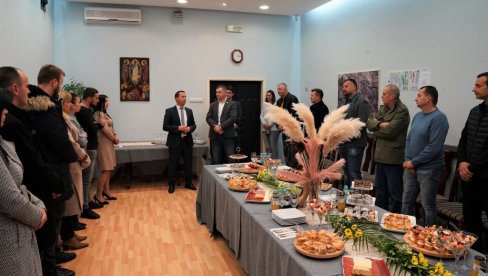 TREBINJE OBORILO REKORD: Prošla godina, prema posećenosti gostiju, najbolja do sada, zabeleženo 201.000 noćenja TREBINJE OBORILO REKORD: Prošla godina, prema posećenosti gostiju, najbolja do sada, zabeleženo 201.000 noćenja