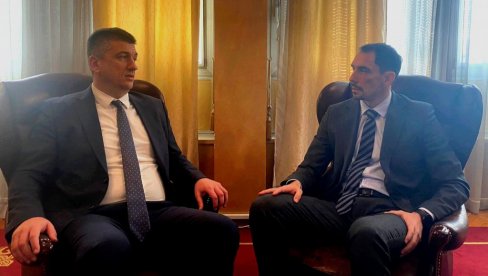 TURČIN UZDRMAO CRNU GORU: SDT formiralo predmet povodom optužbi da je ministar pravde odbio izručenje Čamgoza TURČIN UZDRMAO CRNU GORU: SDT formiralo predmet povodom optužbi da je ministar pravde odbio izručenje Čamgoza