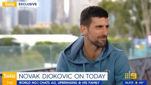 NOVAKOV ŠOU U AUSTRALIJI: Đoković imitirao Kirjosa, pa nasmejao čitavu planetu (VIDEO) NOVAKOV ŠOU U AUSTRALIJI: Đoković imitirao Kirjosa, pa nasmejao čitavu planetu (VIDEO)