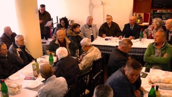 ПРОБЛЕМИ ВОЈНИХ ПЕНЗИОНЕРА: Нерешена стамбена питања и неусклађене пензије ПРОБЛЕМИ ВОЈНИХ ПЕНЗИОНЕРА: Нерешена стамбена питања и неусклађене пензије