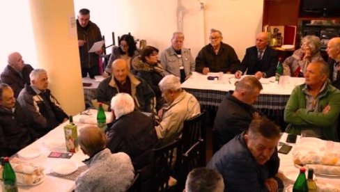 PROBLEMI VOJNIH PENZIONERA: Nerešena stambena pitanja i neusklađene penzije PROBLEMI VOJNIH PENZIONERA: Nerešena stambena pitanja i neusklađene penzije