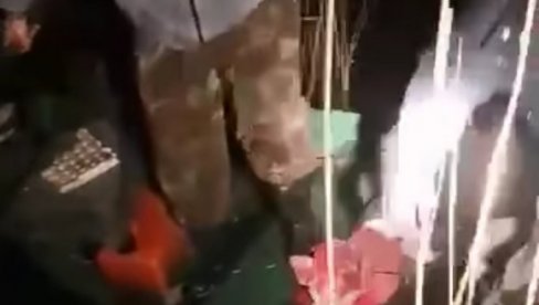 ЧУВАРЕ СКАДАРСКОГ ЈЕЗЕРА ТУКЛИ ВЕСЛИМА: Криволовци ухваћени на делу напали екипу Националних паркова ЧУВАРЕ СКАДАРСКОГ ЈЕЗЕРА ТУКЛИ ВЕСЛИМА: Криволовци ухваћени на делу напали екипу Националних паркова