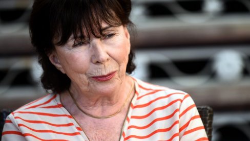 SIN SEKE SABLIĆ: Nikada javno nije otkrila ko mu je otac - od majke nasledio umetnički dar (FOTO) SIN SEKE SABLIĆ: Nikada javno nije otkrila ko mu je otac - od majke nasledio umetnički dar (FOTO)