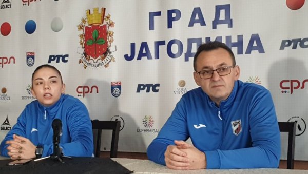 ЈАГОДИНKЕ ИГРАЈУ ПОЛУФИНАЛЕ KУПА СРБИЈЕ: Позивају навијаче за рукометни мегдан са Звездом ЈАГОДИНKЕ ИГРАЈУ ПОЛУФИНАЛЕ KУПА СРБИЈЕ: Позивају навијаче за рукометни мегдан са Звездом