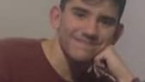 НЕСТАО ДЕЧАК ИЗ БЕЛЕ ЦРКВЕ: Данило (14) на себи имао црну јакну и сиве патике, од поноћи му се губи сваки траг НЕСТАО ДЕЧАК ИЗ БЕЛЕ ЦРКВЕ: Данило (14) на себи имао црну јакну и сиве патике, од поноћи му се губи сваки траг